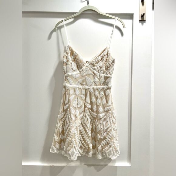 Revolve Superdown Mini Tiff Dress - Picture 4 of 9